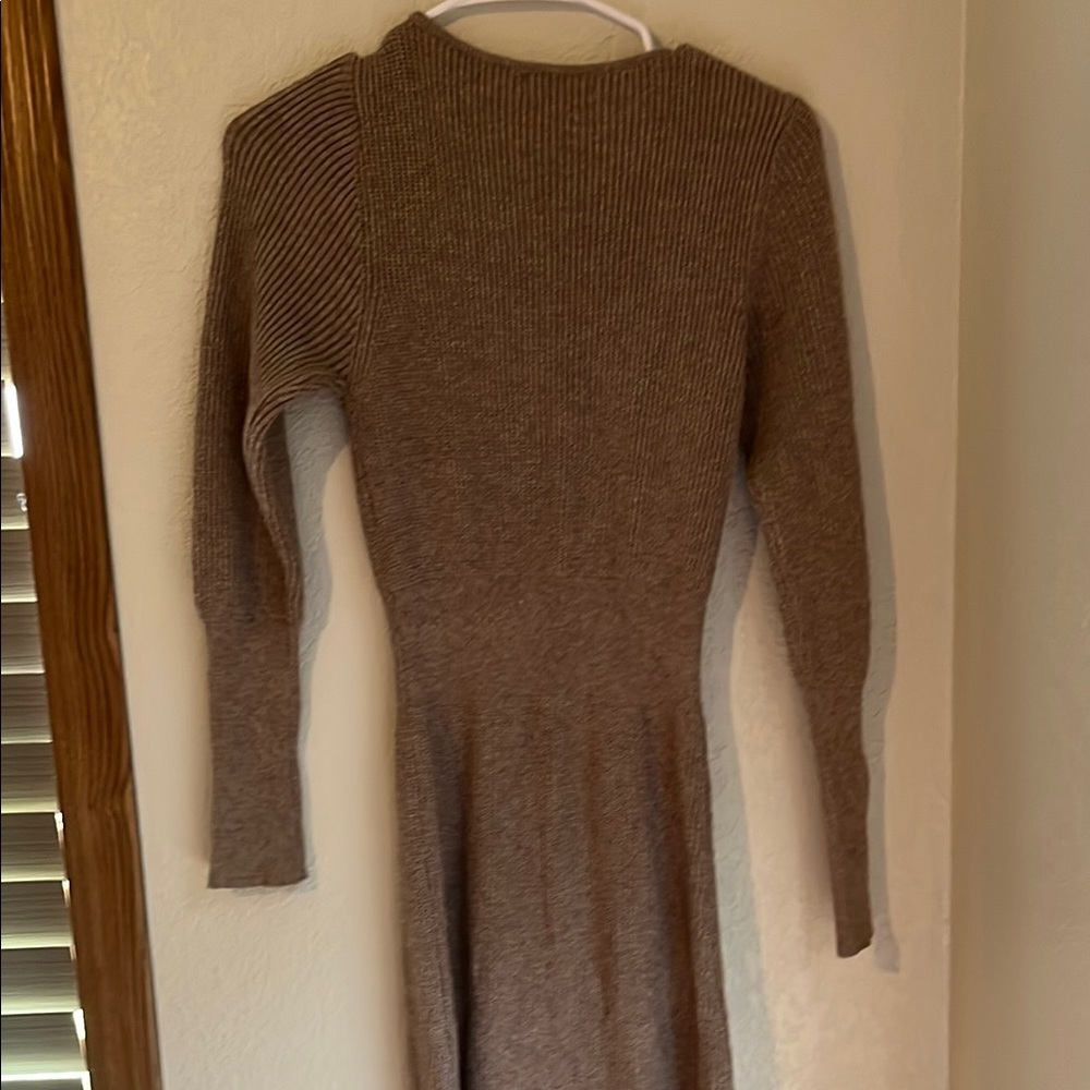 Bluivy Brown Long Sleeve Dress Elegant and Versatile - Picture 8 of 9